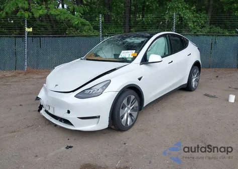 2021 Tesla Model Y Performance Dual Motor All-Wheel Drive/Standard Range Rear-Wheel Drive из США, поврежденный, VIN 5YJYGAED8MF173496